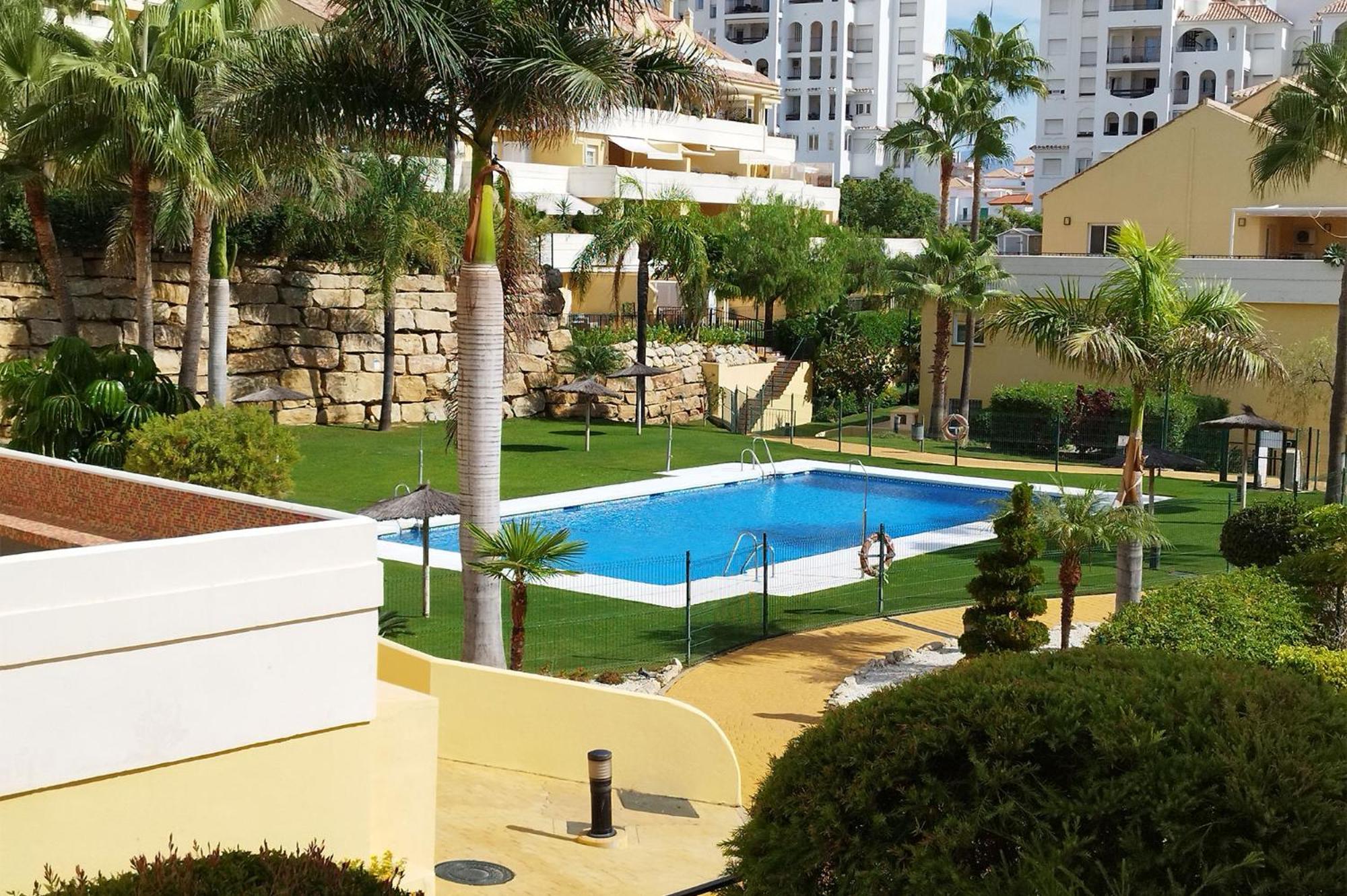 Puertosol 2 Apartment Estepona Exterior photo
