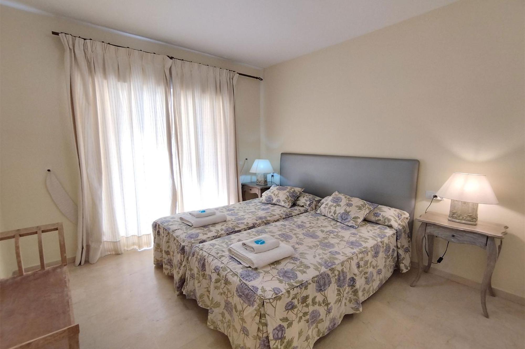 Puertosol 2 Apartment Estepona Exterior photo